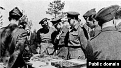 1943 год, эксгумация тел польских офицеров, погибших в Катыни