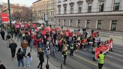 'Borim se k'o žensko' - Borba za ravnopravnost koja nikad nije prestala