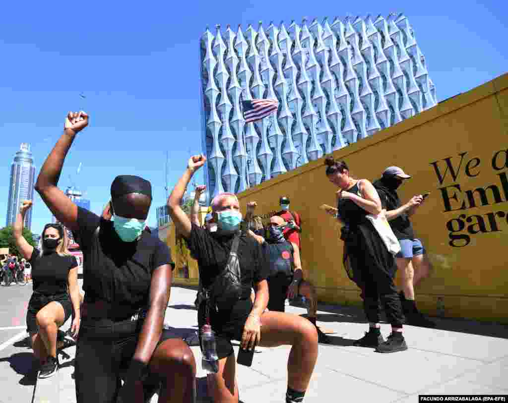 од протестите во Британија, на 31 мај 2020 година.