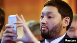 Казахстанский бизнесмен и держатель акций Казкоммерцбанка Кенес Ракишев.