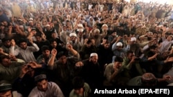 Послідовники ісламістської партії «Техрік-е-Лабаїк» 1 листопада заблокували близько 10 ключових доріг у найбільших містах Пакистану