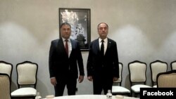 Абсаттар Сыргабаев менен Азим Иброхим.