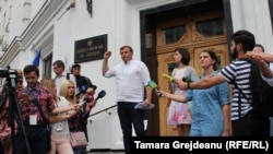 Andrei Năstase și Maia Sandu la protestele în curs la Chișinău