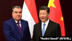 Эмомали Рахмон и Си Цзиньпин