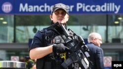 Патруль військової поліції у центрі Манчестера, 23 травня 2017 року