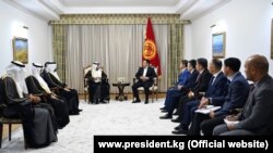 Президент Садыр Жапаров жана БАЭнин энергетика жана инфраструктура министри Сухейл Мохаммед Ал Мазруи баштаган делегация.