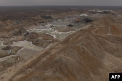 Так виглядає з висоти пташиного польоту титановий кар’єр у Житомирській області, 28 лютого 2025 року