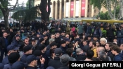 В МВД заявляют, что основанием для заведения дела стали заявления представителей организации, содержащие угрозу