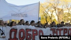 Mogući primjer drugim društvenim grupama u Crnoj Gori: Studenti na ulicama Podgorice 17. novembra 2011. 