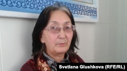 Балқаштық адвокат Зинаида Мухортова. Астана, 1 қараша 2013 жыл.