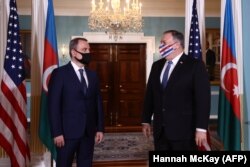 Майк Помпео ва Ҷайҳун Байрамов