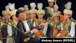 Казакстандык артисттер. Иллюстрациялык сүрөт