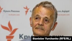 Мустафа Джемилев