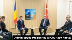 Președintele Nicușor Dan (stânga) și președintele turc Recep Tayyip Erdoğan (dreapta).