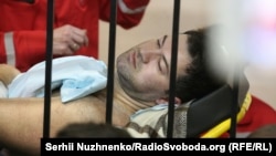 Роман Насіров в залі суду на ношах, 4 березня 2017 року