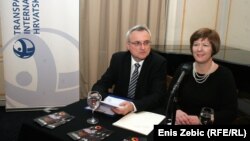 Don Markušić i Davorka Budimir na predstavljanju izvještaja, 3. prosinac 2013.