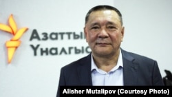 Кенешбек Дуйшебаев.