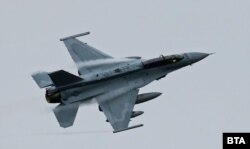 F-16