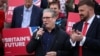 Liderul Laburiștilor, Keir Starmer, a fost prezent vineri în orașul nord-estic Blackpool, unde s-a ținut votul pentru un loc de parlamentar, câștigat de partidul său. 