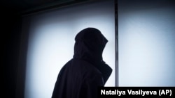 Один из чеченских гомосексуалистов, покинувших Россию из-за угрозы жизни. Архивное фото