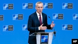 Shefi i NATO-s, Jens Stoltenberg.