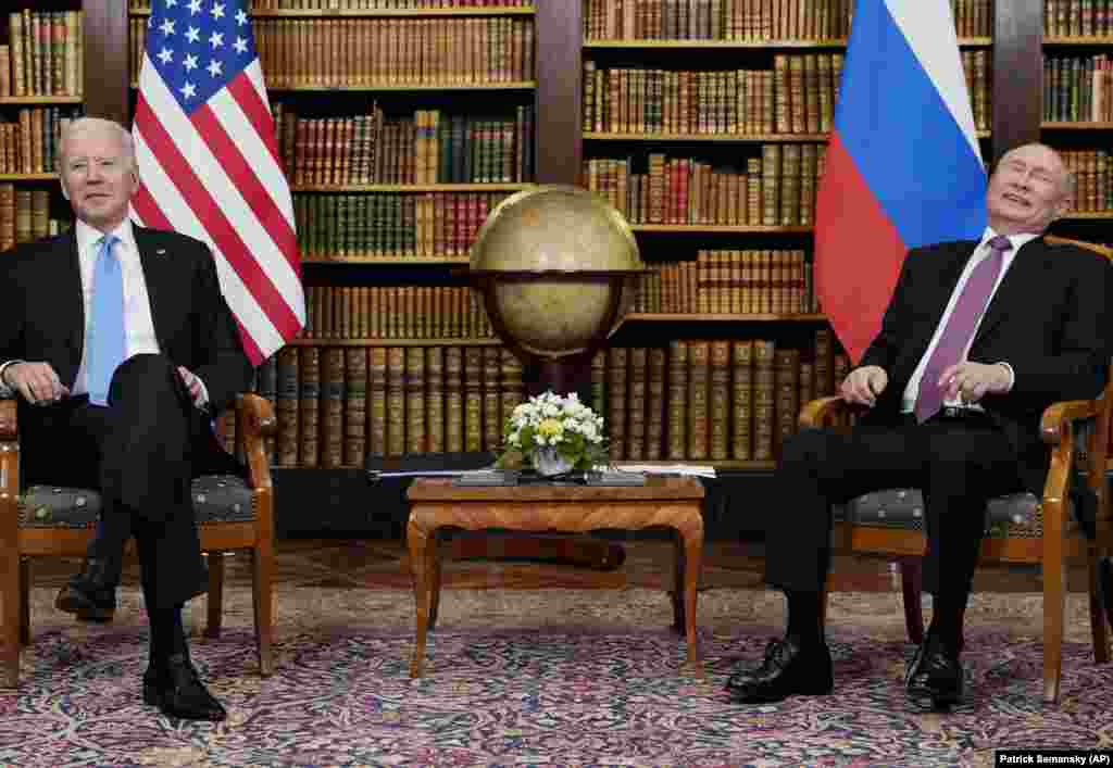 46-й президент США Джо Байден і Путін під час зустрічі на саміті США-Росія в Женеві, Швейцарія, 16 червня 2021 року