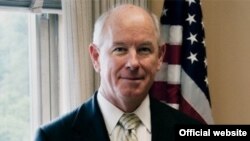 فیلیپ جی کرولی، سخنگوی وزارت خارجه آمریکا