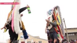 Рождество с шаманами. Как веселятся румыны-язычники в глухой украинской деревне