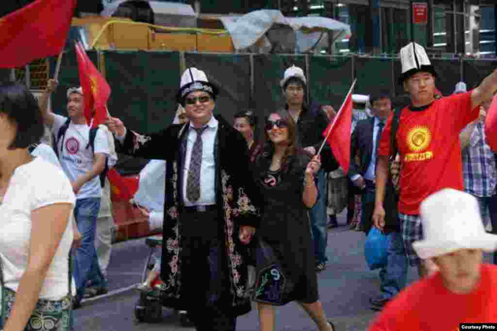 Парад тюркских народов в Нью-Йорке, 2012