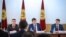 Члены правительства во главе с Сапаром Исаковым.
