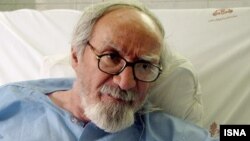 اسماعیل فصیح، نویسنده و مترجم ایرانی (۱۳۱۳-۱۳۸۸)