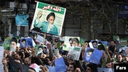 نمایی از تظاهرات حامیان دولت در تهران