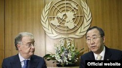Ban Ki-moon, secretarul general ONU la cermonia de semnare a documentului "Apelul pentru oprirea tuberculozei". 