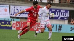 تیم پرسپولیس تهران در مرحله یک‌چهارم نهایی به مصاف پدیده مشهد خواهد رفت.