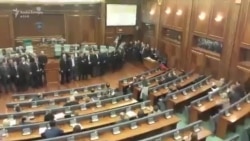 Sërish gaz lotsjellës në Kuvend të Kosovës