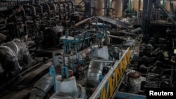 Вид на енергетичний об'єкт, пошкоджений російським військовим ударом у невідомому місці в Україні