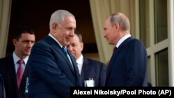 تصویری از دیدار پیشین رهبران اسرائیل و روسیه در بندر سوچی