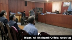 تنها جلسه محاکمه فرد مظنون به قتل آتنا اصلانی در دادگاه کیفری یک استان اردبیل به شکل غیرعلنی برگزار شد.