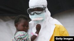 Гвинеја, ебола