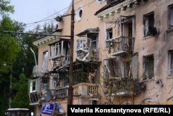 Наслідки російського обстрілу у Запоріжжі