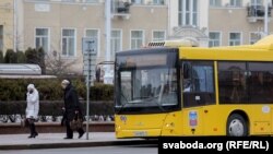 Рішення набирає чинності через 10 днів з дня опублікування