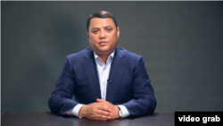 Райымбек Матраимов.