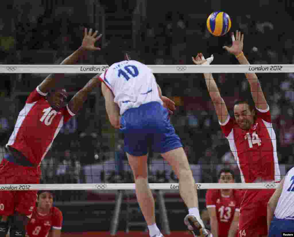 Матч между Сербией и Тунисом