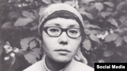 Динара Асанова.