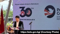 Министр Алмазбек Бейшеналиев.