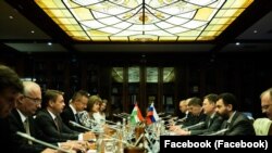 Szijjártó Péter Moszkvában tárgyal Alexander Novak energiaügyekért felelős miniszterelnök-helyettessel 2022. július 22-én