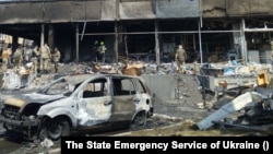 Президент України Володимир Зеленський, коментуючи ракетний удар по Вінниці, назвав Росію країною-«вбивцею і терористом»