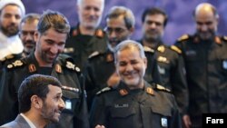 محمود احمدی‌نژاد در دیدار با فرماندهان سپاه پاسداران