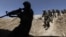 Antrenament al trupelor de comando ale armatei naționale afgane antrenate de forțele americane în apropiere de Kabul, în 2011.