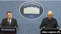 Conferința de presă a secretarului de stat în Ministerul Sănătății, Nelu Tătaru, și a șefului Departamentului pentru Situații de Urgență, Raed Arafat, privitoare la apariția a două noi cazuri de coronavirus în România: în Maramureș și Timișoara.